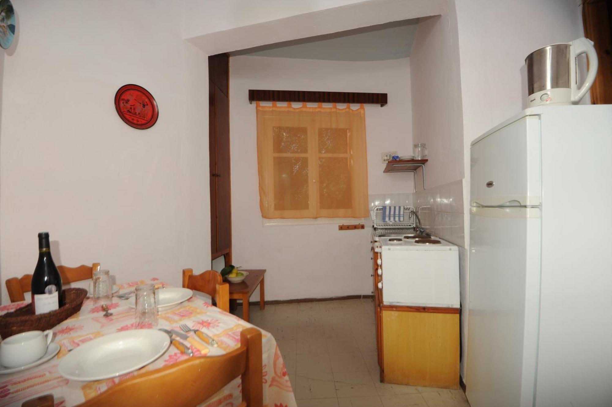 Apartment Molos